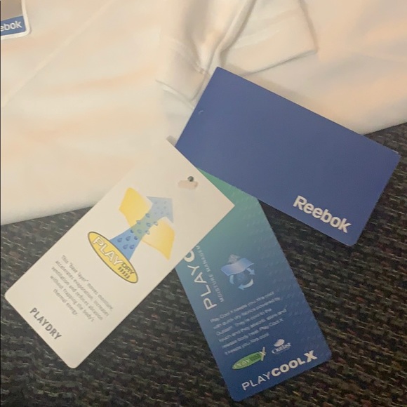 SOLD.  NEW Base layer top - Picture 6 of 6